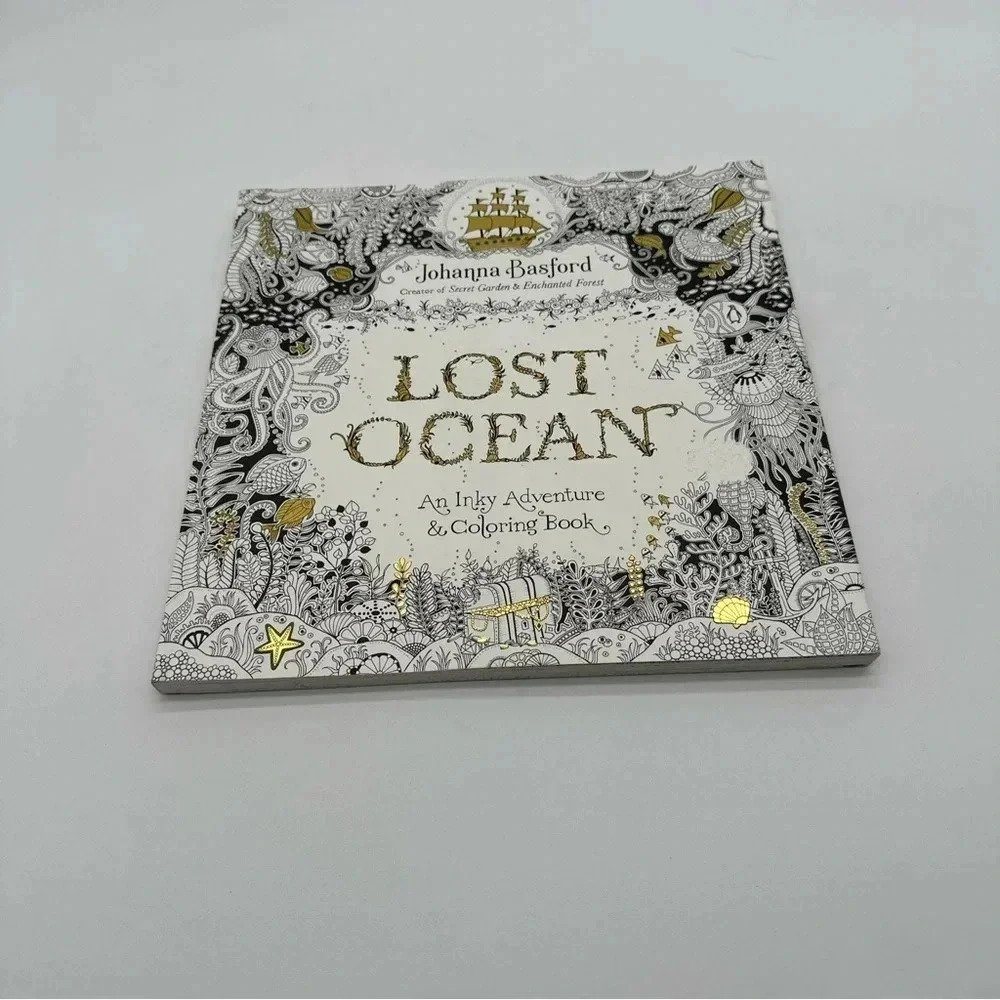 Lost‎ Ocean: An Inky Adventure and Coloring Book for Adults by Johanna Basford